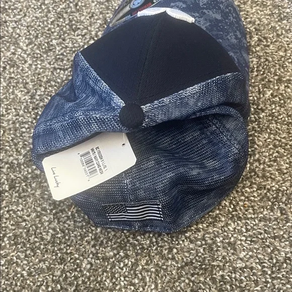 Black Clover Blue Camo Golf Cap Fitted XL New With Tags - Picture 6 of 6